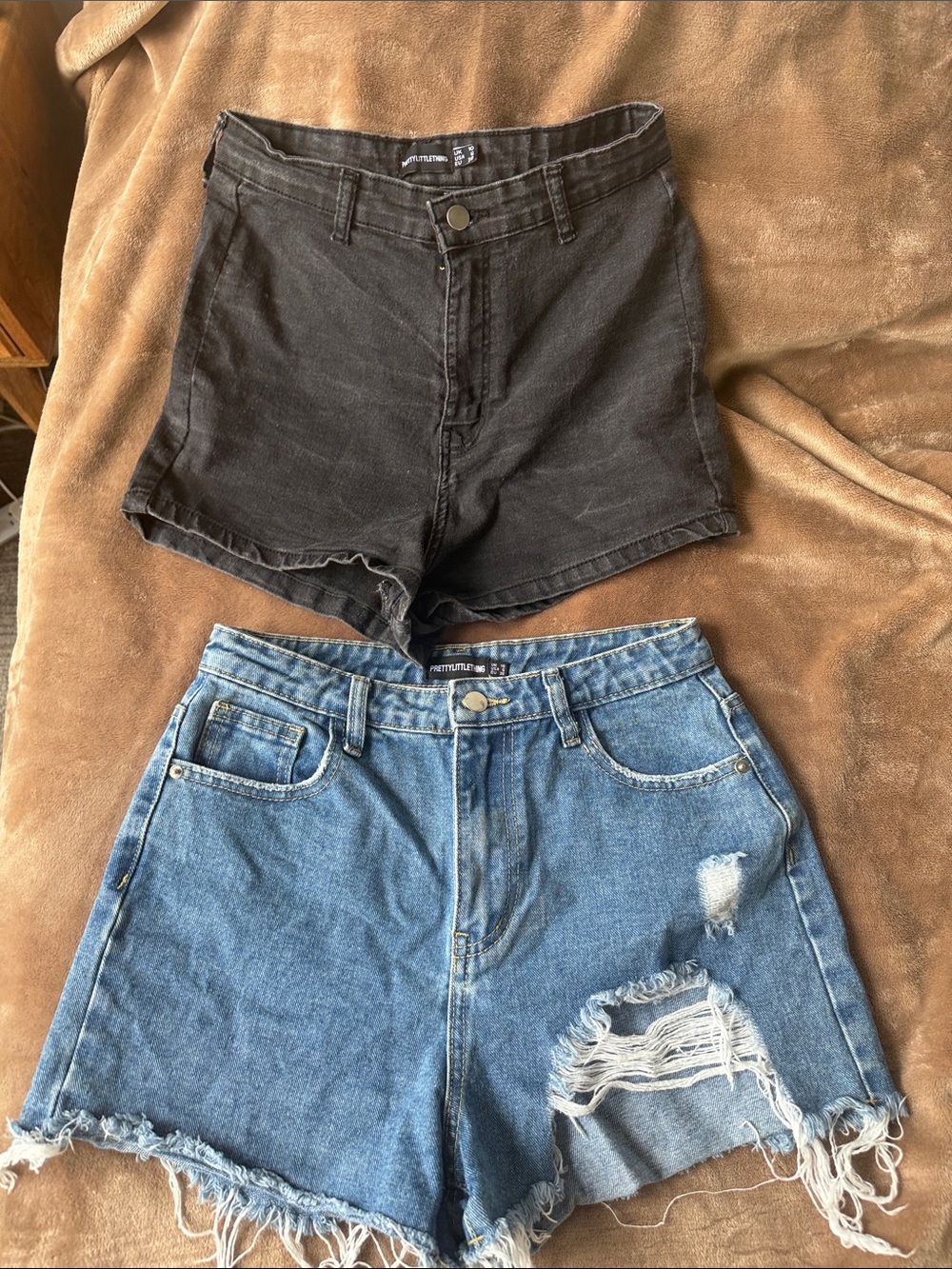 PrettyLittleThing 2 Pairs of shorts